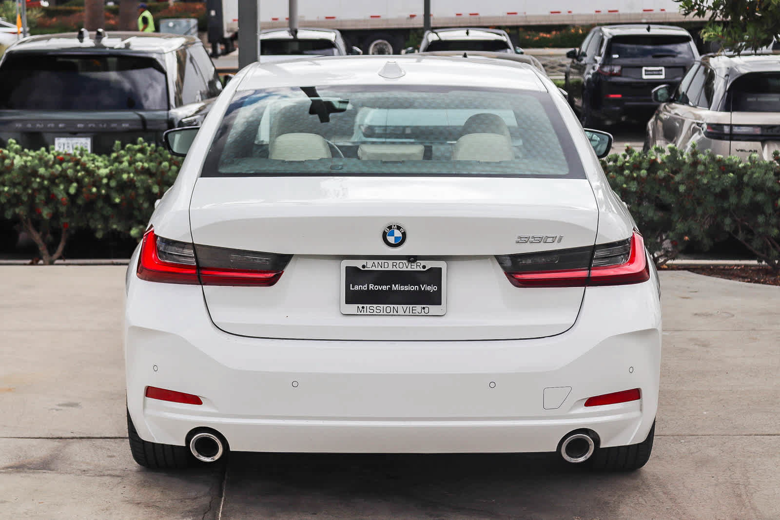 Used 2023 BMW 330i Sedan w/ Driving Assistance Package RWD image 5