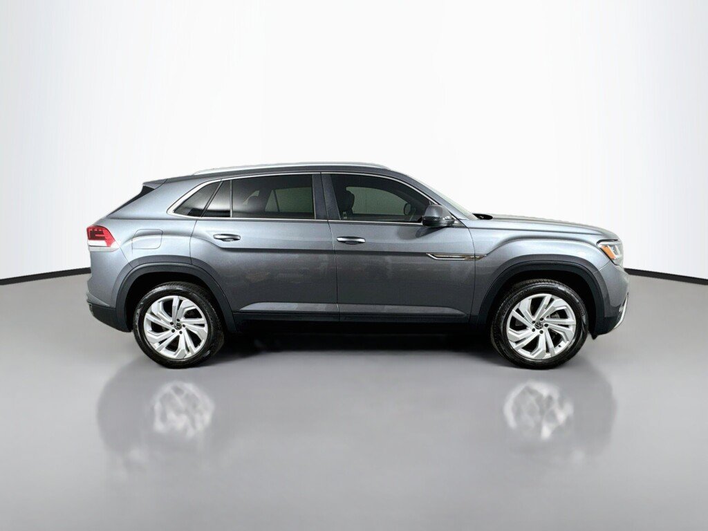 Used 2021 Volkswagen Atlas Cross Sport SEL AWD/4WD image 6