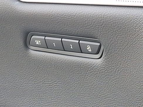 Certified 2023 Cadillac XT5 Premium Luxury w/ Platinum Package image 25