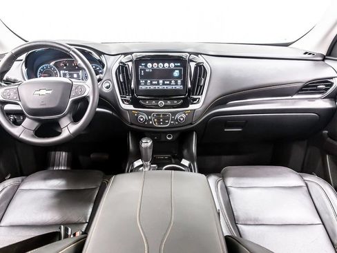 Used 2019 Chevrolet Traverse Premier w/ Redline Edition FWD image 19