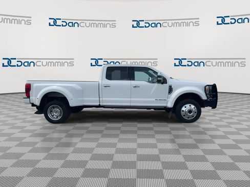Used 2021 Ford F450 Platinum w/ FX4 Off-Road Package AWD/4WD image 2