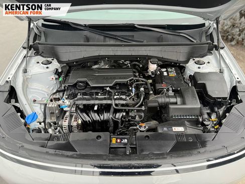 Used 2025 Hyundai Kona SEL image 16