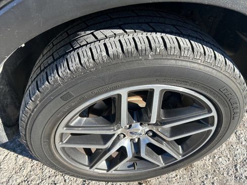 Used 2016 Ford Explorer Sport w/ Equipment Group 401A image 11