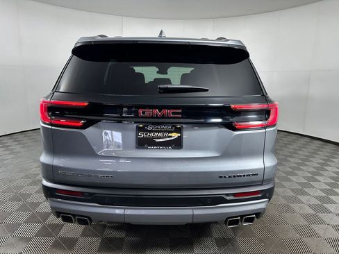Used 2025 GMC Acadia Elevation w/ LPO, Floor Liner Package AWD/4WD image 4