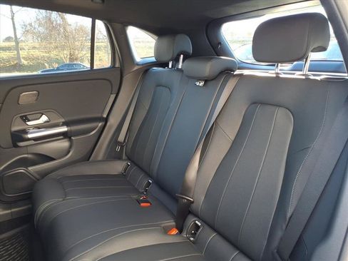New 2026 Mercedes-Benz GLA 250 4MATIC image 10