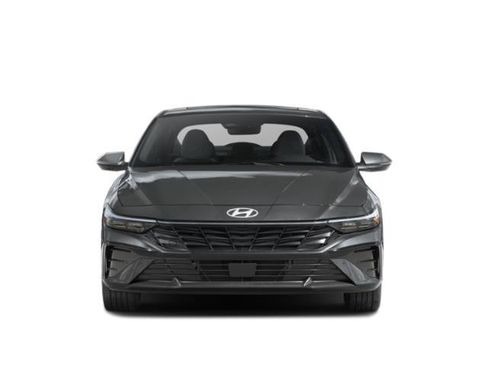 Certified 2025 Hyundai Elantra Limited FWD image 4