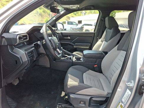 Used 2024 Toyota Tacoma TRD Off-Road AWD/4WD image 13