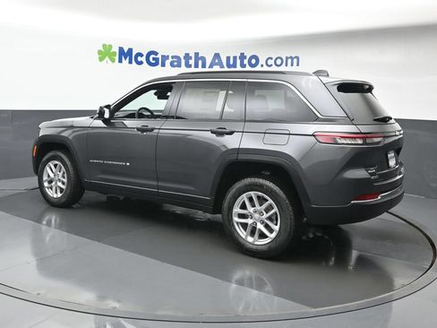 Used 2025 Jeep Grand Cherokee Laredo X w/ Luxury Tech Group I AWD/4WD image 27