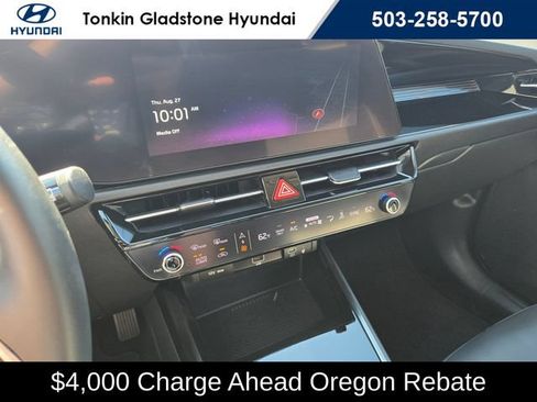 Used 2023 Kia Niro Wind FWD image 24