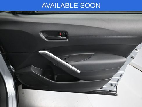 Used 2024 Toyota Corolla Cross SE image 31
