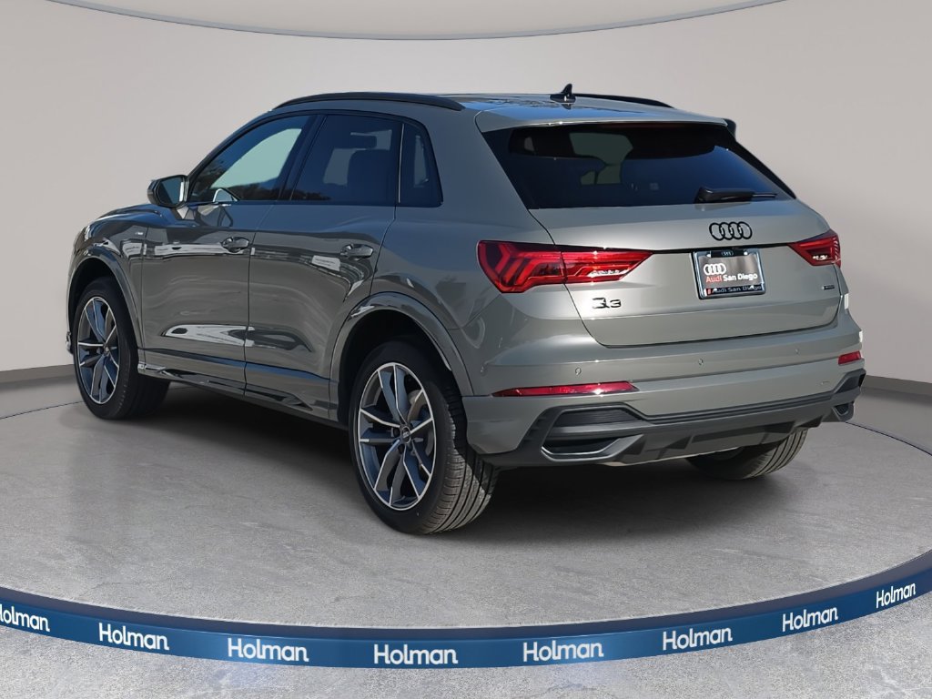 Used 2025 Audi Q3 2.0T Premium w/ Convenience Package AWD/4WD image 5