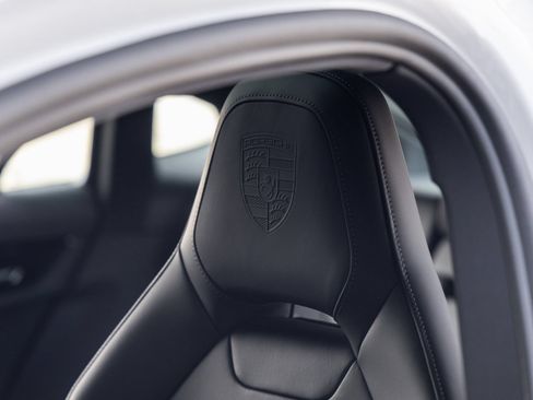 Certified 2026 Porsche Panamera RWD image 28