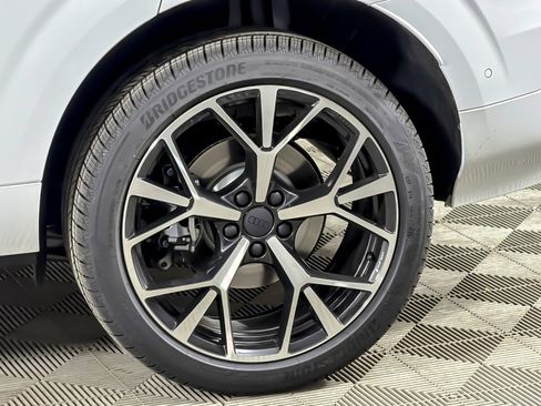 New 2026 Audi Q3 quattro 2.0T AWD/4WD image 24