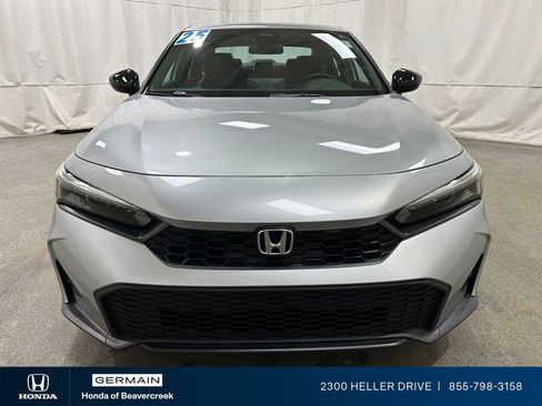 Used 2025 Honda Civic Sport image 3