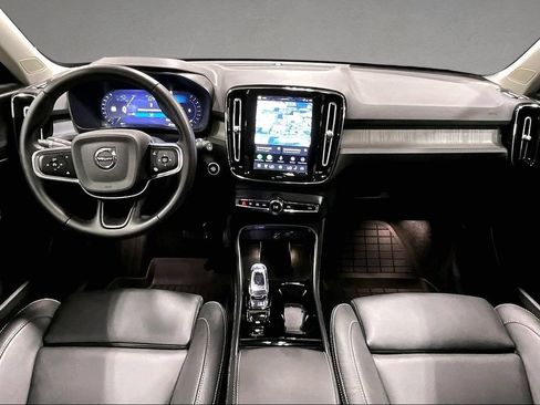 Certified 2026 Volvo XC40 B5 Plus w/ Protection Package Premier AWD/4WD image 7
