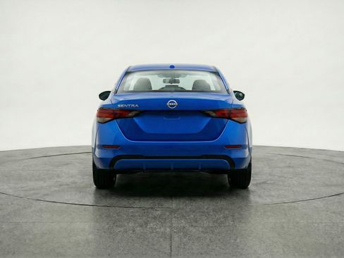 Used 2025 Nissan Sentra SV FWD image 7