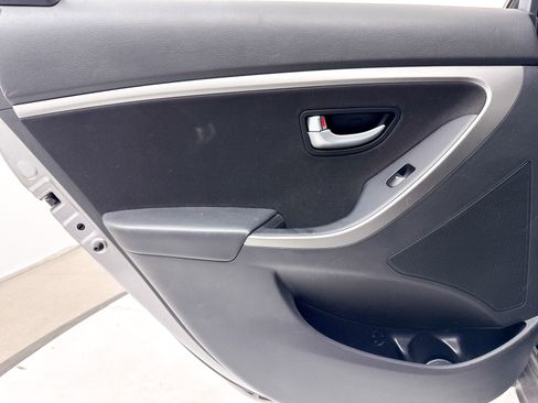 Used 2013 Hyundai Elantra GT image 19