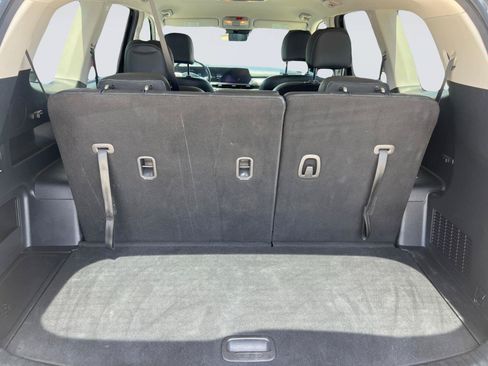 Used 2023 Kia Telluride S AWD/4WD image 16