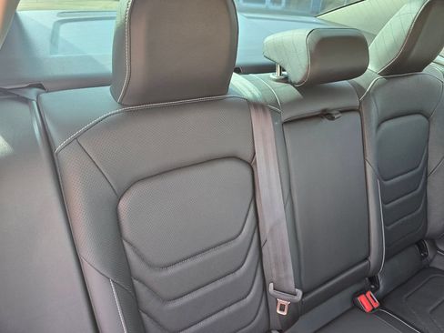 Used 2023 Volkswagen Jetta SEL FWD image 22