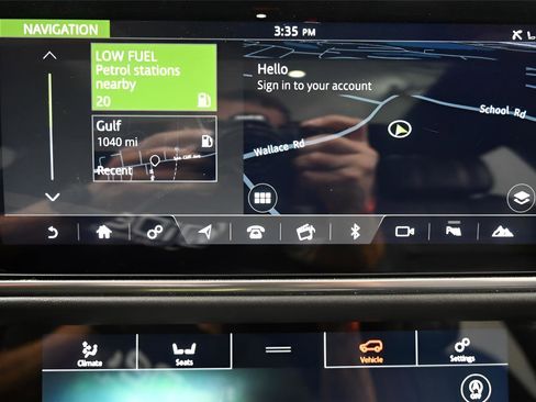 Used 2019 Land Rover Range Rover Long Wheelbase Supercharged image 28