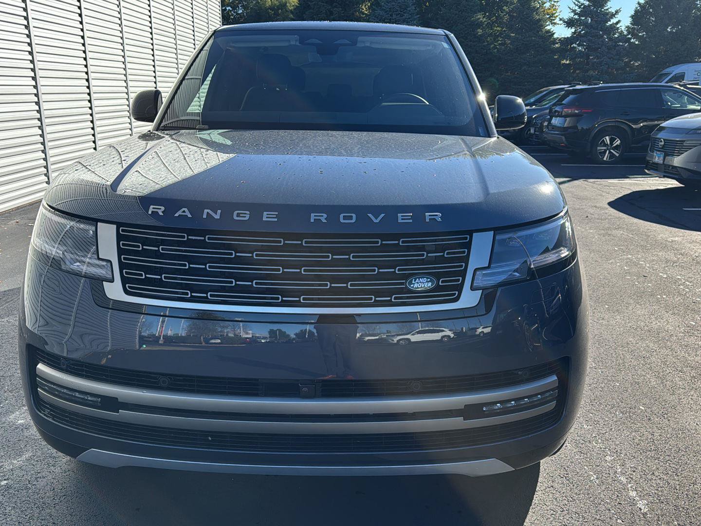 New 2027 Land Rover Range Rover SE AWD/4WD image 2