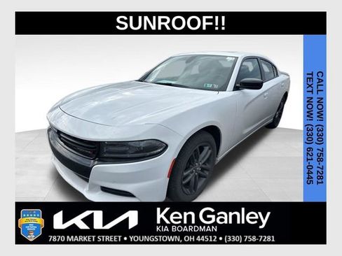 Used 2019 Dodge Charger SXT w/ Driver Confidence Group image 1