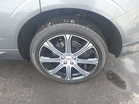 Used 2021 Volvo XC60 T5 Inscription image 19