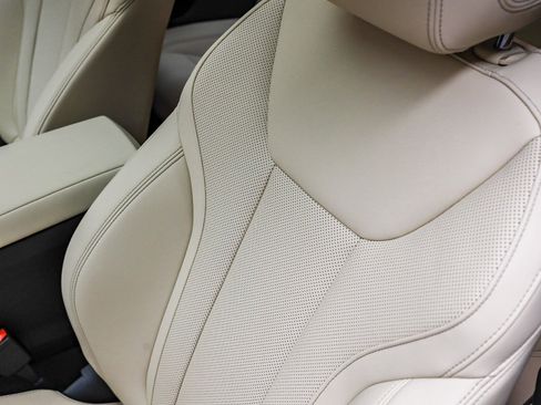 New 2026 BMW 430i xDrive Coupe w/ Premium Package image 14