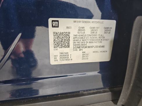Used 2023 Chevrolet Traverse LT AWD/4WD image 42