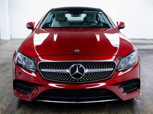 Used 2018 Mercedes-Benz E 400 E 400 image 2