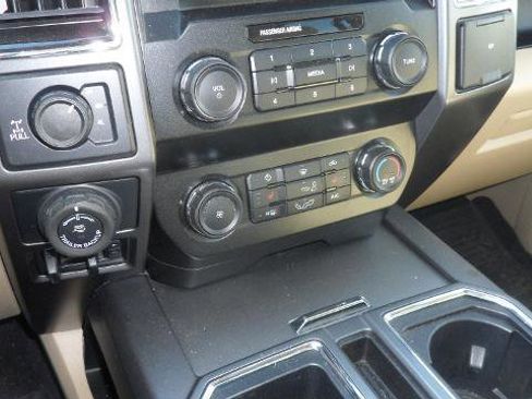 Used 2020 Ford F150 XLT w/ Equipment Group 302A Luxury image 21