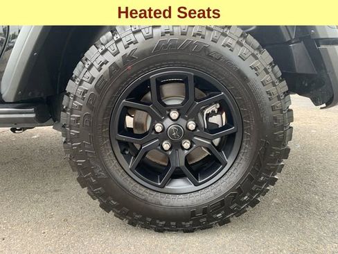 Used 2024 Jeep Wrangler Sport AWD/4WD image 9