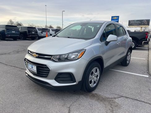 Used 2017 Chevrolet Trax LS image 6