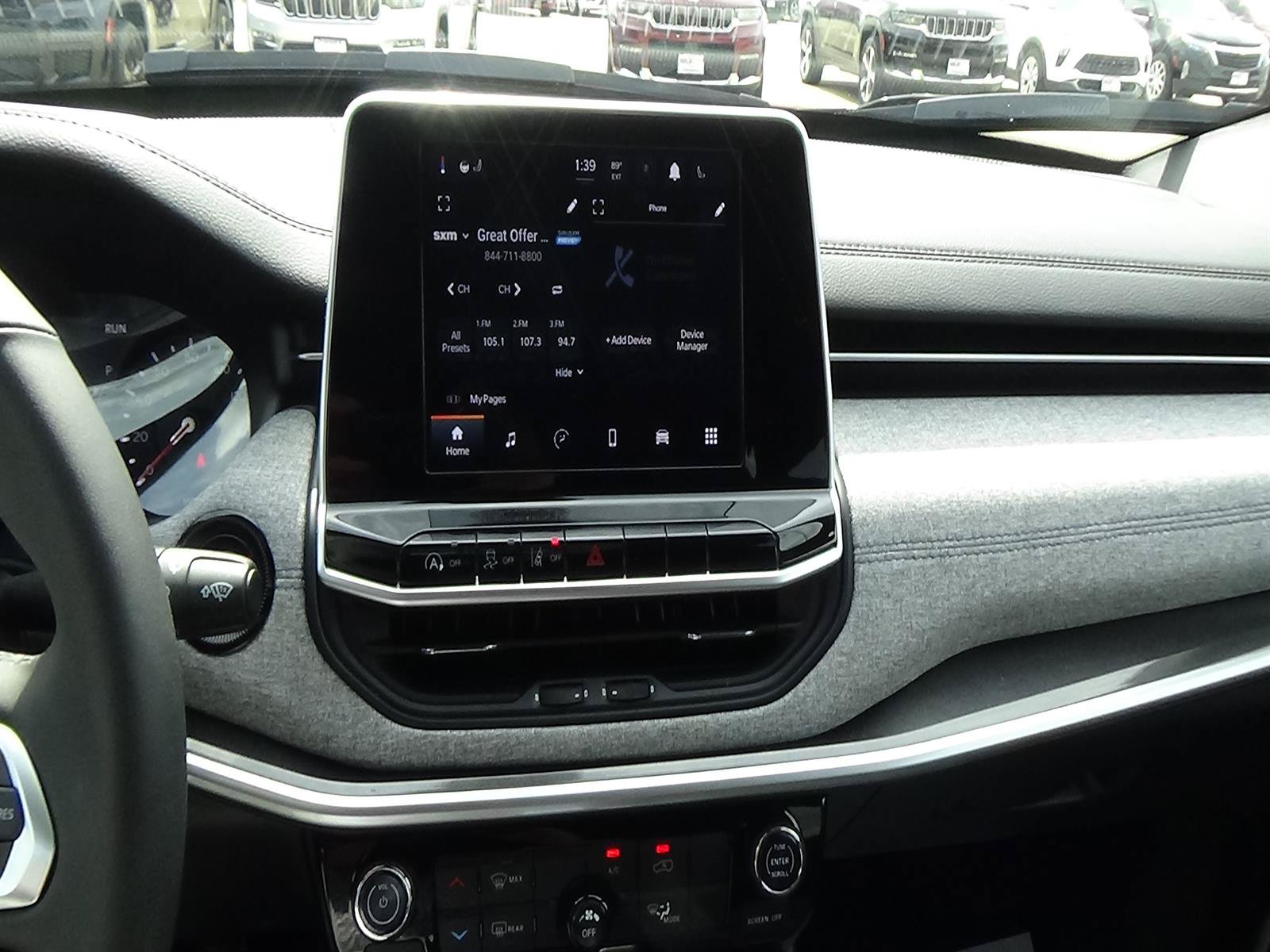 Certified 2025 Jeep Compass Latitude AWD/4WD image 24