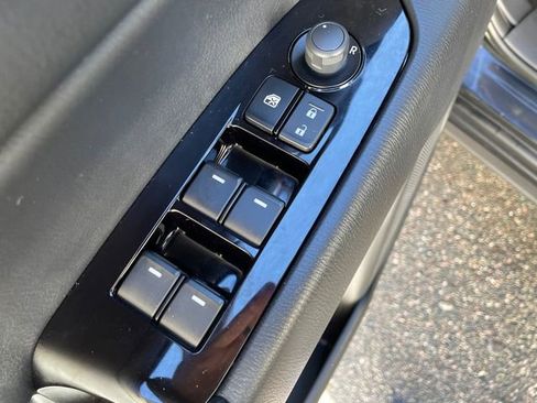 Used 2025 MAZDA CX-5 AWD 2.5 S w/ Preferred Package image 26