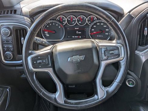 Used 2022 Chevrolet Silverado 1500 RST image 16