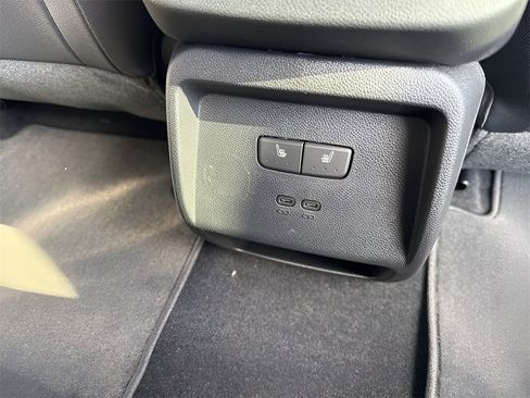 New 2026 Chevrolet Equinox EV RS image 15