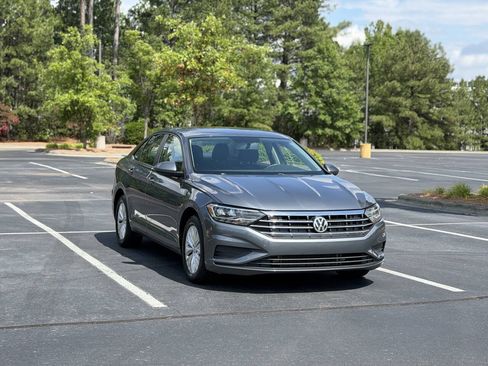 Used 2019 Volkswagen Jetta S w/ Driver Assistance Package FWD image 1