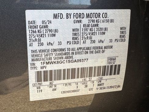 Used 2025 Ford Explorer ST AWD/4WD image 9