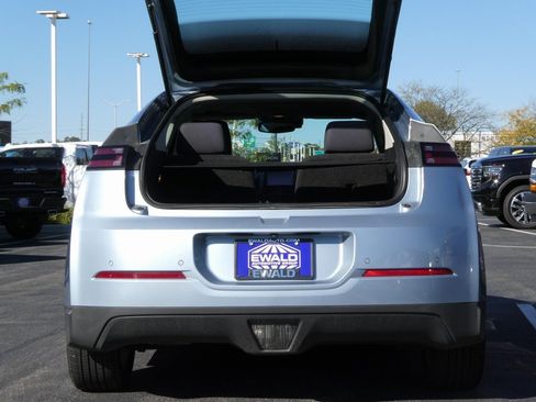 Used 2015 Chevrolet Volt w/ Enhanced Safety Package 1 image 24