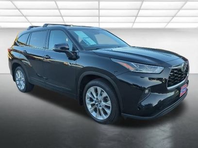 Used 2023 Toyota Highlander Limited