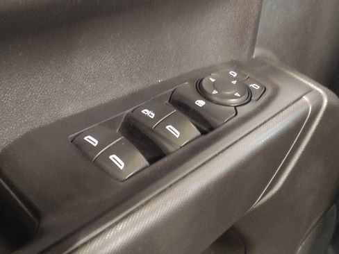Used 2021 Chevrolet Silverado 1500 Custom w/ Safety Confidence Package RWD image 27