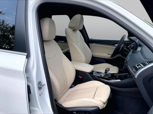 Used 2024 BMW X3 xDrive30i w/ Premium Package w/ZPA AWD/4WD image 8