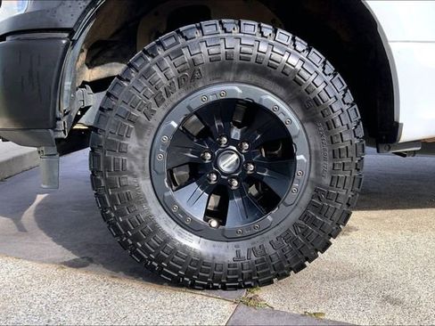 Used 2018 Ford F150 XL w/ Equipment Group 101A Mid image 9