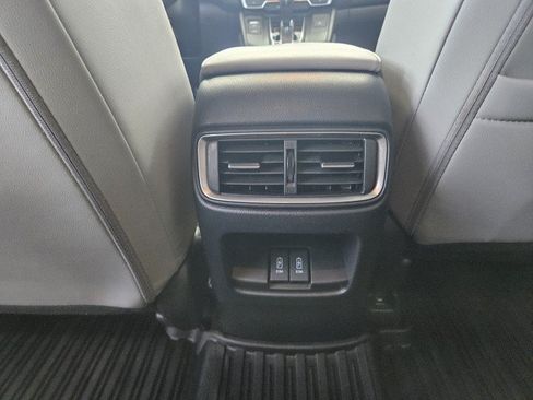 Used 2019 Honda CR-V Touring image 19