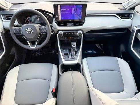 Used 2024 Toyota RAV4 XLE Premium image 16