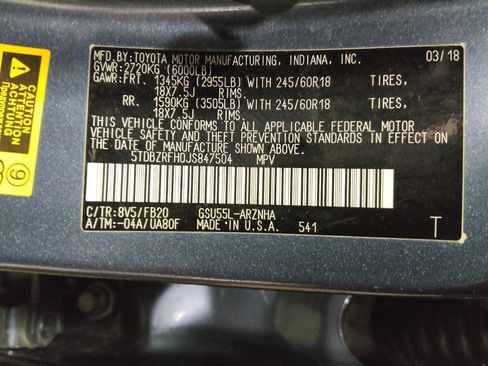 Used 2018 Toyota Highlander LE w/ Protection Package #3 image 33