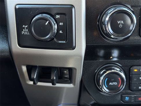 Used 2020 Ford F250 Lariat w/ Tremor Off-Road Package image 20