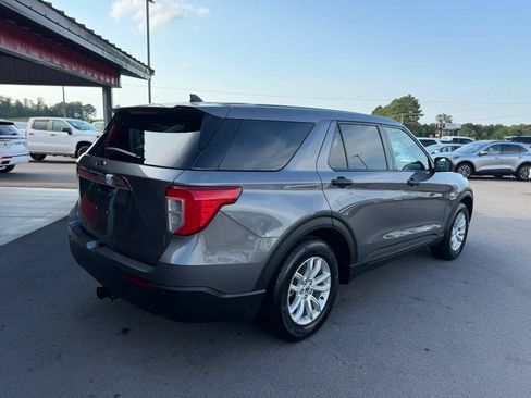 Used 2021 Ford Explorer 2WD image 4