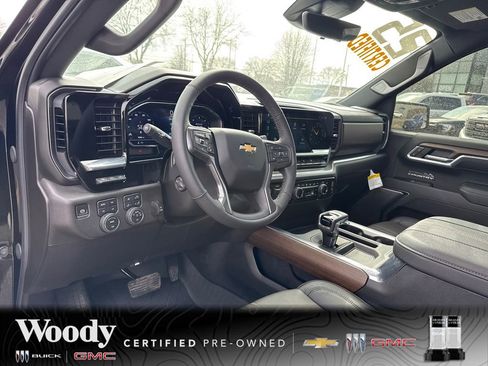 Certified 2025 Chevrolet Silverado 1500 High Country w/ High Country Premium Package image 18